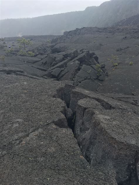 Volcano Crater, Hilo, Hawaii 🌺 | Travel, Outdoor, Volcano