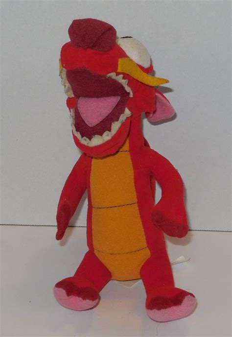 Walt Disney World Exclusive Mulan Mushu 8" plush toy RARE HTF - Disney