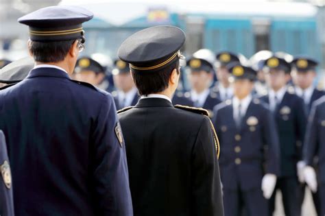 警察官の階級巡査から警視総監までその全てを完全解説職業データベース