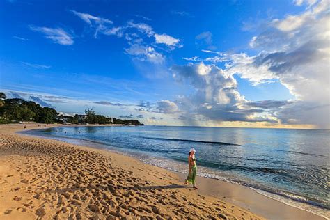 30+ Paynes Bay Beach Barbados Stock Photos, Pictures & Royalty-Free Images - iStock