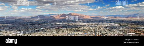 Las vegas skyline panorama hi-res stock photography and images - Alamy