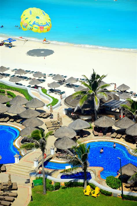 Cancun vs Acapulco 2021: Which Should You Choose? - Grand Tour Guide