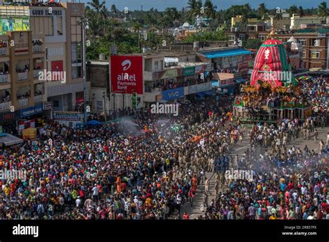 Lord jagannath ratha yatra Fotos und Bildmaterial in hoher Auflösung