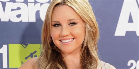 Amanda Bynes Placed On Psychiatric Hold After Roaming Streets Naked