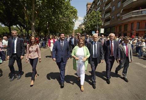 La alcaldesa de Talavera destaca la gran participación en el desfile de