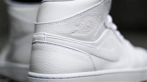 Giày Air Jordan 1 Mid Triple White Dv0991 111 Sneaker Daily