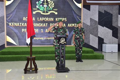 Gubernur Akademi Militer Pimpin Acara Kenaikan Pangkat Perwira Akademi