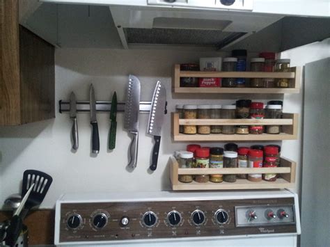 DIY! Above Stove Shelf : 4 Steps (with Pictures) - Instructables