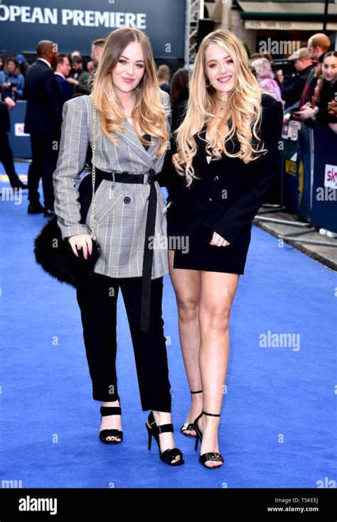 8 Hot Sexy Lydia Connell Bikini Pics