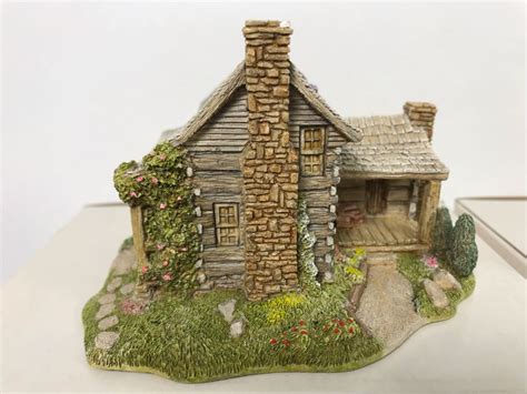 9 Lilliput Lane Cottages With Boxes