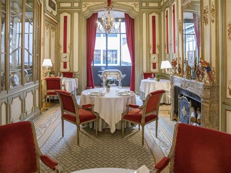 15 Most Romantic Restaurants in Paris 2024 for Every Occasion