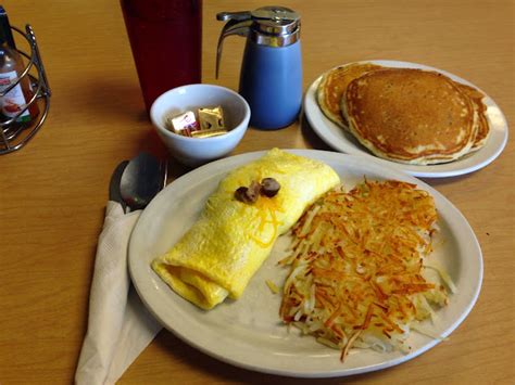 Darcy’s diner cafe breakfast lunch grand forks nd – TJs Great Places