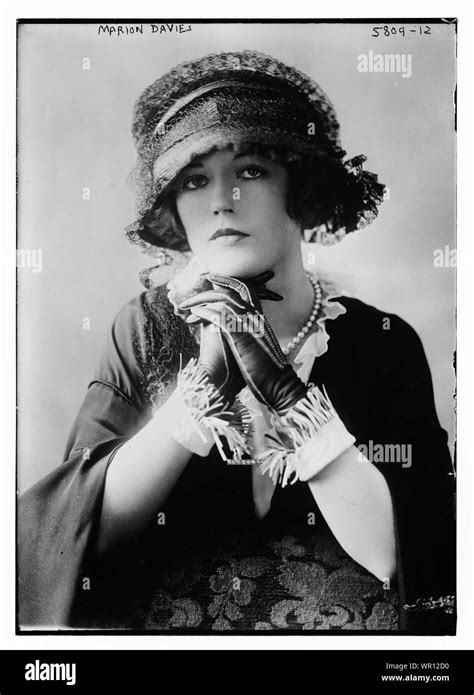 Marion Davies Cut Out Stock Images And Pictures Alamy