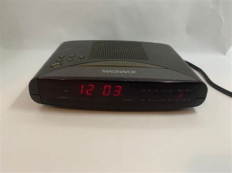 Magnavox Aj3240 Alarm Clock Radio 2 Alarm Buzz And Radio Vintage Magnavox Alarm Clock Radio