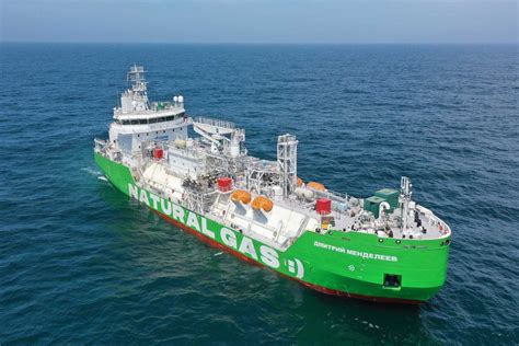 Keppel Hands Over Russias First Lng Bunkering Vessel Lng Prime