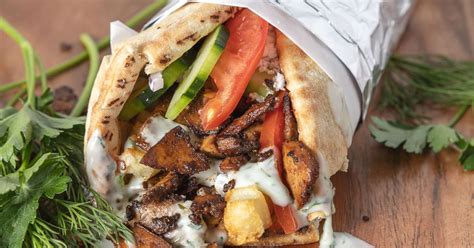 The Best Vegan Gyros Easy Tofu Recipe With Creamy Tzatziki A Bee