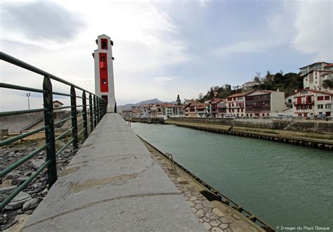 Les Phares De St Jean De Luz Ciboure