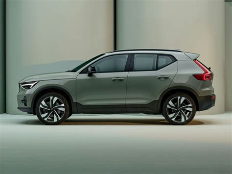 Volvo Xc Specs Prices Mpg Reviews Photos Cars