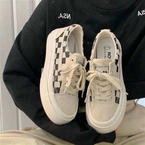 Giày thể thao nữ sneaker nữ Jintu Caro chất liệu da siêu đẹp êm chân mẫu mới hot trend năm