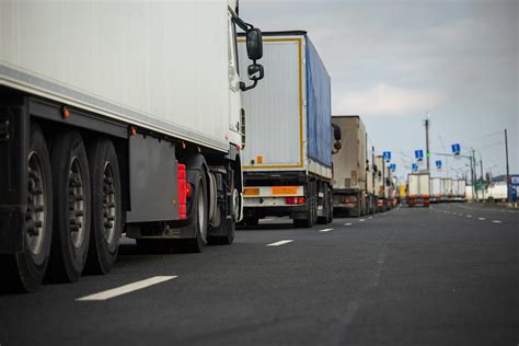 Navigating Efficient Freight Solutions to Ireland | Clarity Cargo