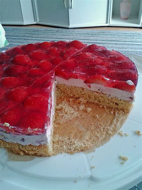 Erdbeer Quark Torte Ein Sehr Leckeres Rezept Chefkoch