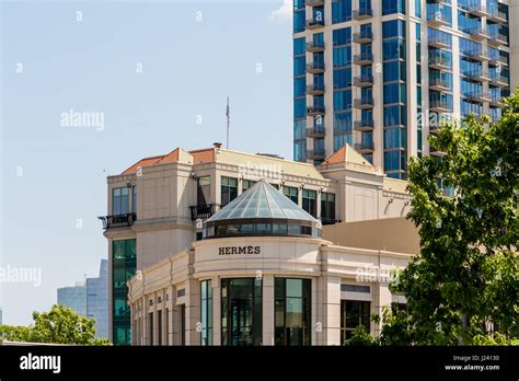 Hermes store in Atlanta Stock Photo - Alamy