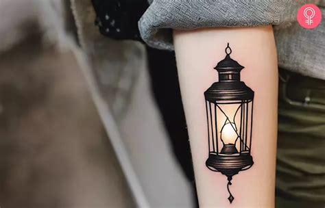 8 Simple Lantern Tattoo Designs And Ideas