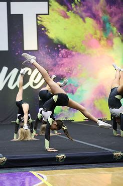 Cheerleading | Outlaws All Stars