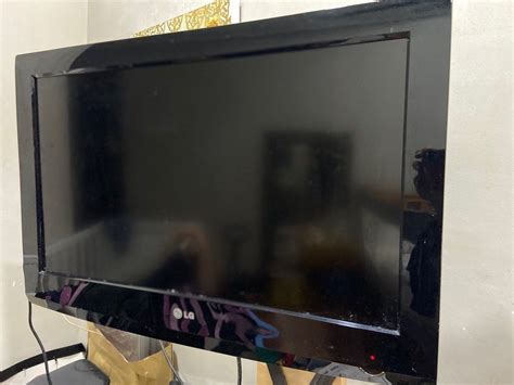 LG TV 26inch, TV & Home Appliances, TV & Entertainment, TV on Carousell