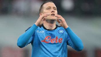 Serie A Napoli Spe Ni O Marzenie Dru Yna Polak W Mistrzem W Och