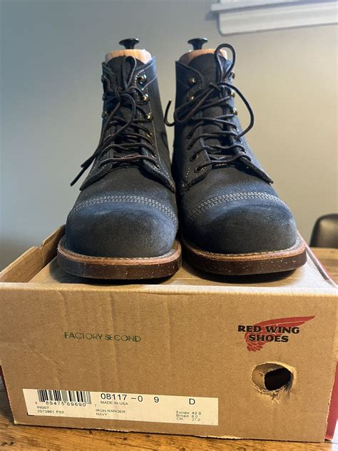 Red Wing **FACTORY SECONDS** Red Wing Iron Rangers #8117 Navy - 9.0 D