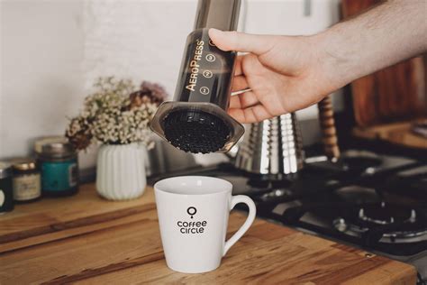 AeroPress Coffee Maker inkl. 100 Filter online kaufen | Coffee Circle