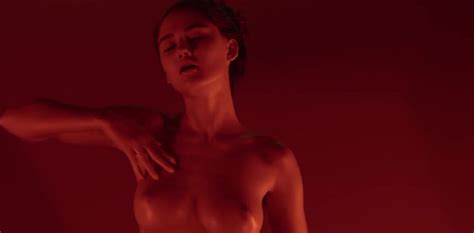 Solo Teasing Session From A Girl With A Great Body ZB Porn