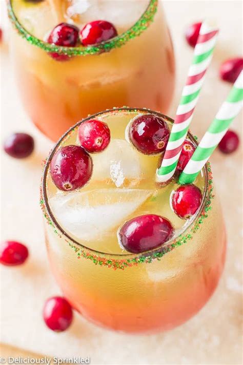 17 Boozy Holiday Drinks That Are Definitely Worth The Christmas Morning Hangover Holiday Punch