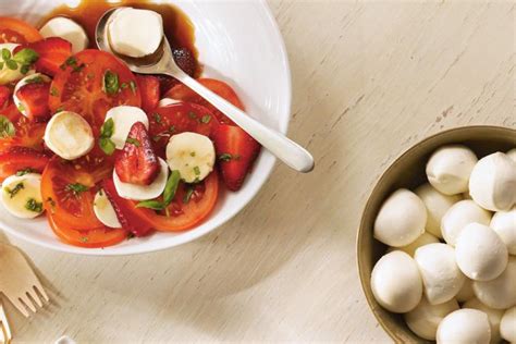 Salade De Tomates Fraises Et Bocconcini