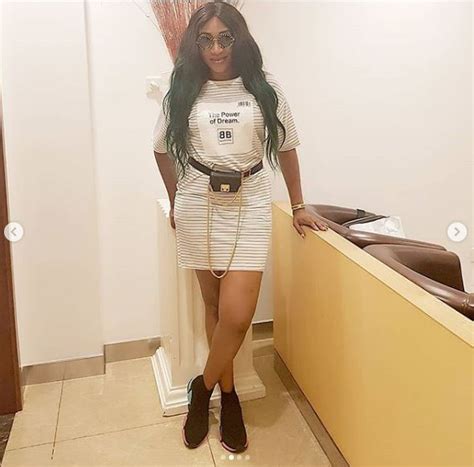 Nollywood Actress Oge Okoye Flaunts Her Hot Legs On Social Media