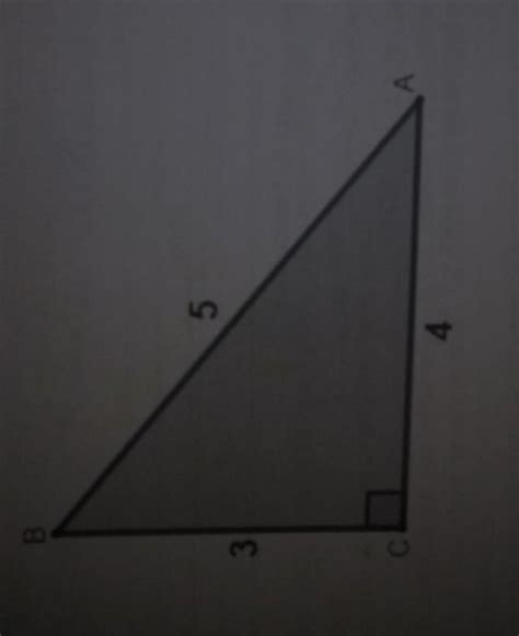 calcule o perímetro de o triângulo retângulo a seguir sabendo que a