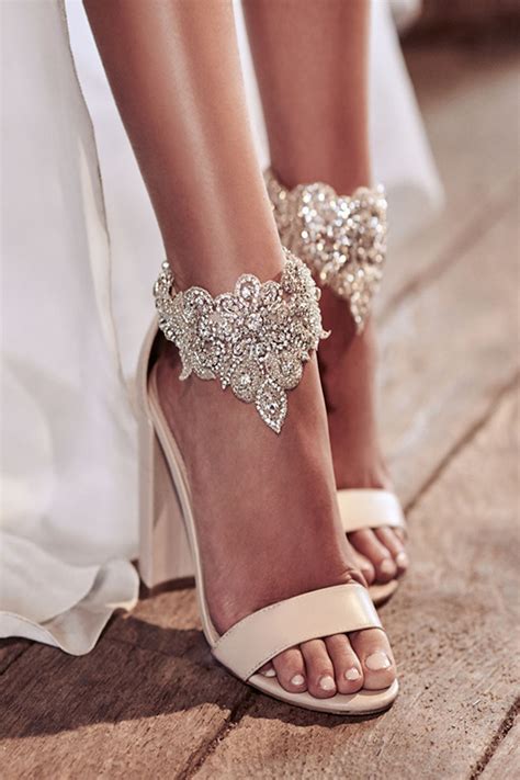 20 Stunning Jeweled Wedding Shoes For All Brides