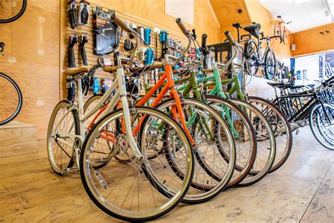 top  bike stores  toronto  neighbourhood