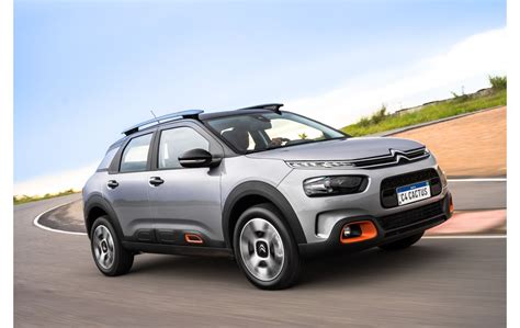 Novo SUV Citroën C4 Cactus acelera e mostra toda sua potência no