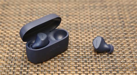 Обзор наушников Jabra Elite 3: без шумодава, но с хорошим звуком | ichip.ru