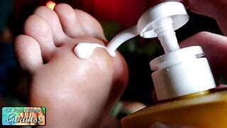 Dr Foot Queen Goddess Soles Crush Plastic Free Porn Xhamster