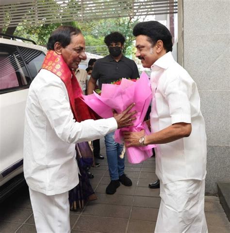 Telangana CM KCR Meets Tamil Nadu CM MK Stalin At His Residence In