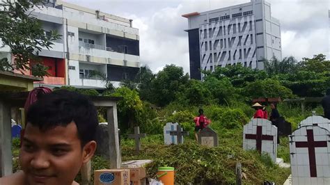 Makam Ecomene Jln RA Kartini 35 Thn Di Telantarkan YouTube