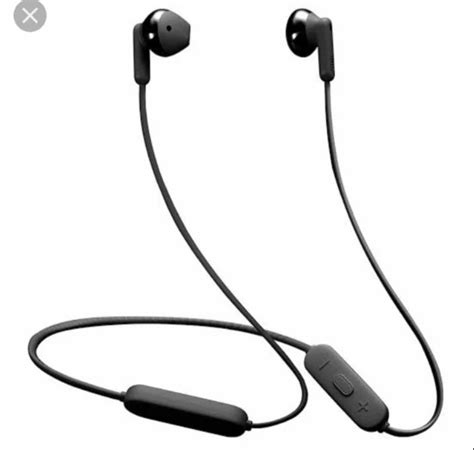 Black Jbl Tune 215 Bt, Mobile at ₹ 2500/piece in Surat | ID: 2848971951597
