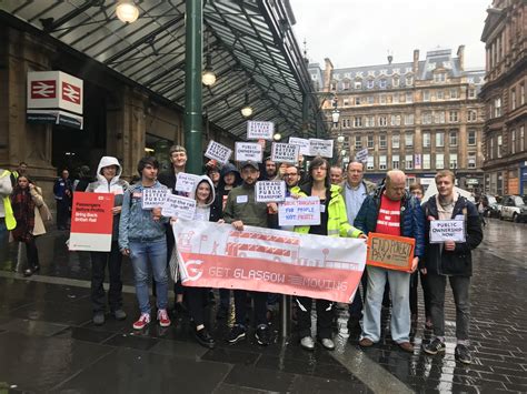 Protest against Rail Fare Increases - Get Glasgow Moving