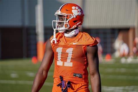 Receiver Ajou Ajou Proving How Much 'Little Things' Matter for Clemson Tigers - Sports ...