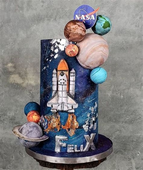 Festa Astronauta 20 inspirações de Bolos Incríveis Solar system