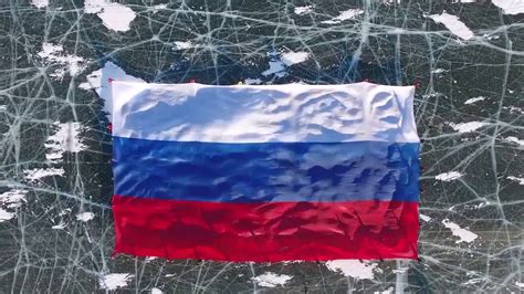 Самый большой флаг России растянули на Байкале - YouTube