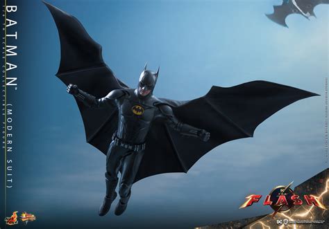 The Flashs Batman Hot Toys Figure Is Ready To Get Nuts